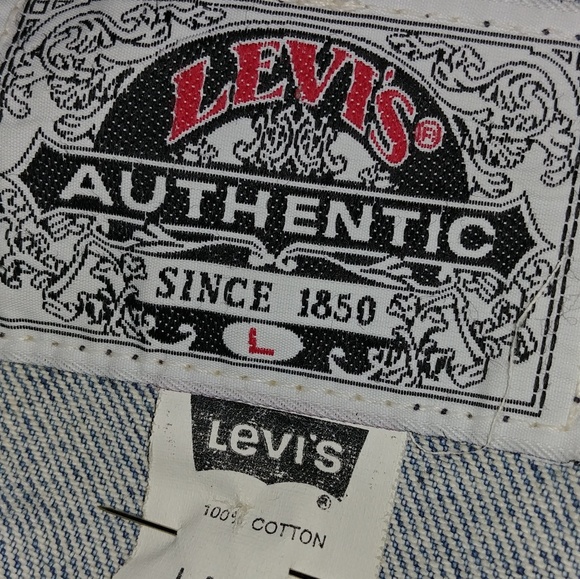 Vintage Levi's Trucker Jacket. - Picture 5 of 6